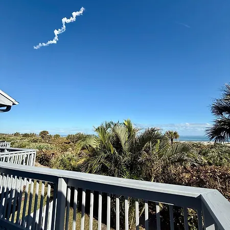 New Direct Oceanfront Condo In Cape Canaveral!
